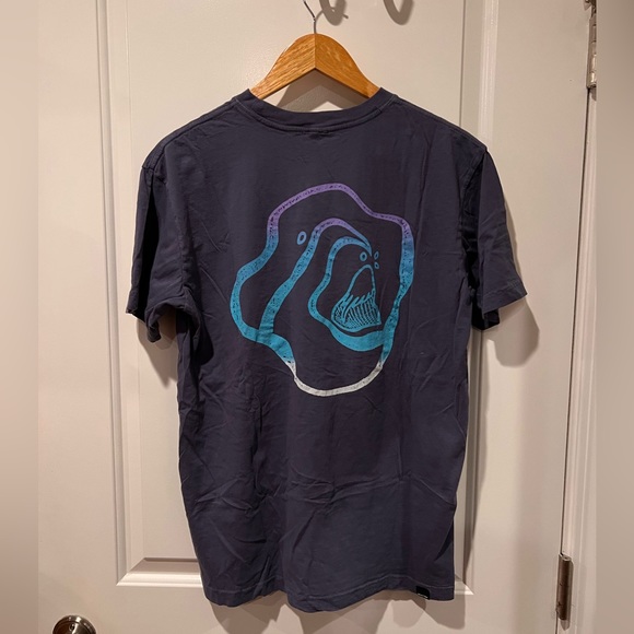Quiksilver Other - NWOT Quiksilver Wavy Logo T Shirt